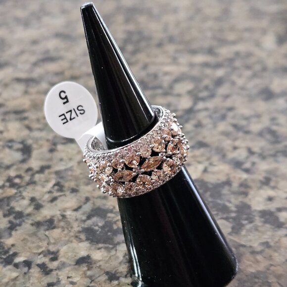 Bomb Party RG91167 "Beautifully Blooming" Smokey Topaz Cubic Zirconia Sz 5 - Picture 3 of 5